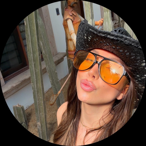 nicole_contador